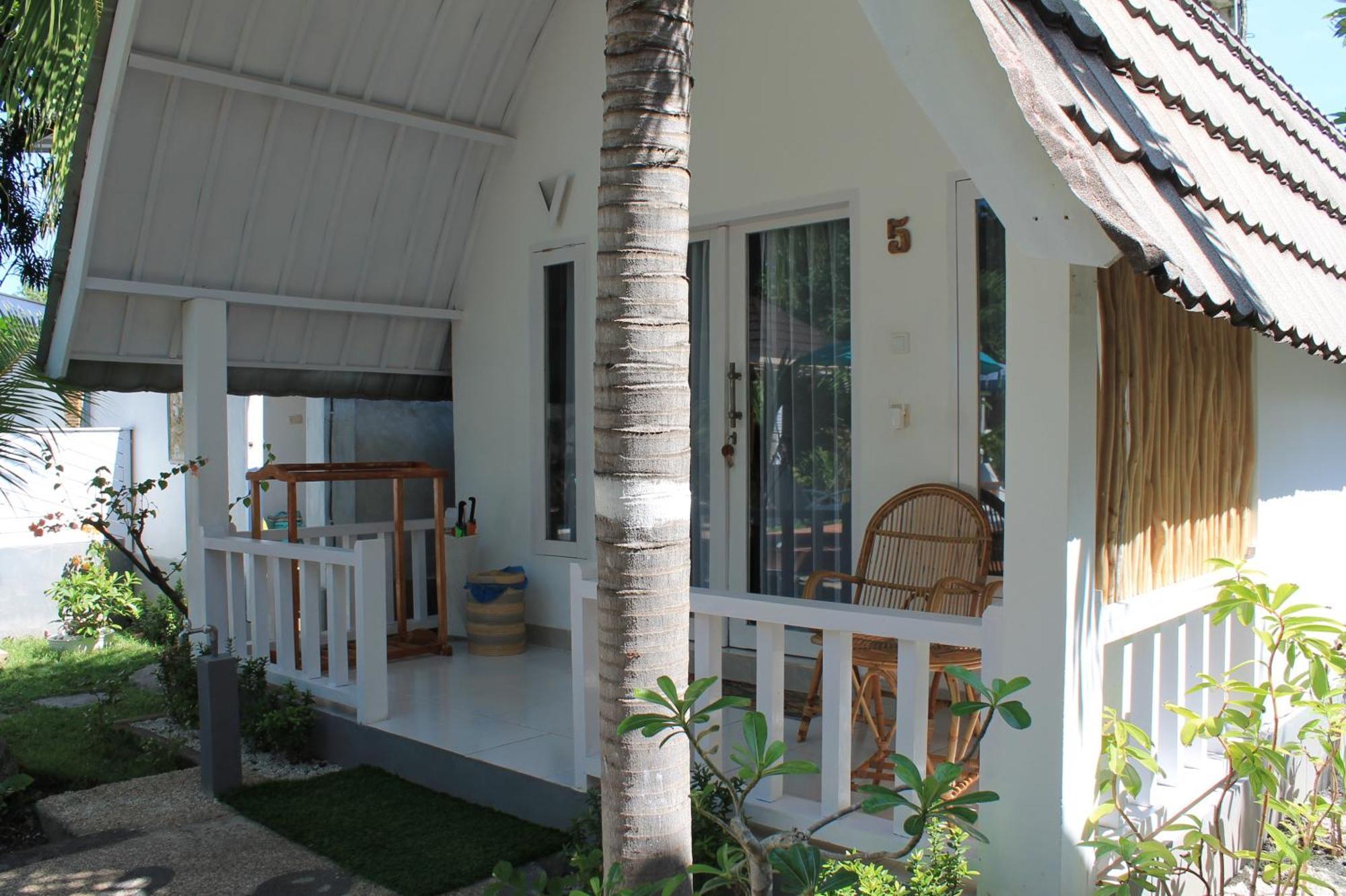 New Balengku Dua Hotel - Adults Only Gili Air Extérieur photo